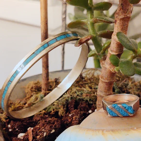 Vintage Mexican Sterling Silver & Turquoise Ring & Bracelet Set - Picture 2 of 11